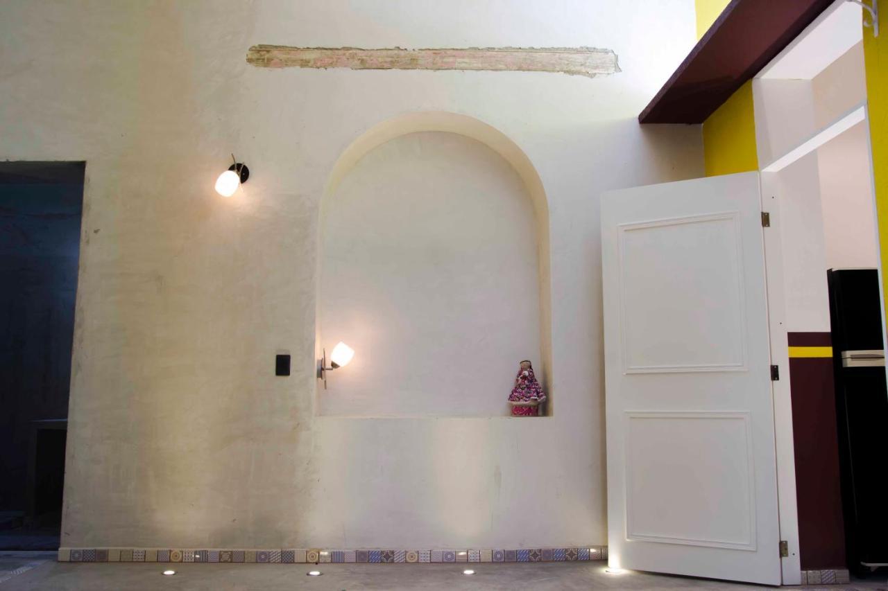 ホテルCasa Flores メキシコシティ エクステリア 写真